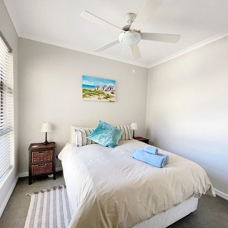 Apartamento Sunset View At Whale Cove Gansbaai Exterior foto